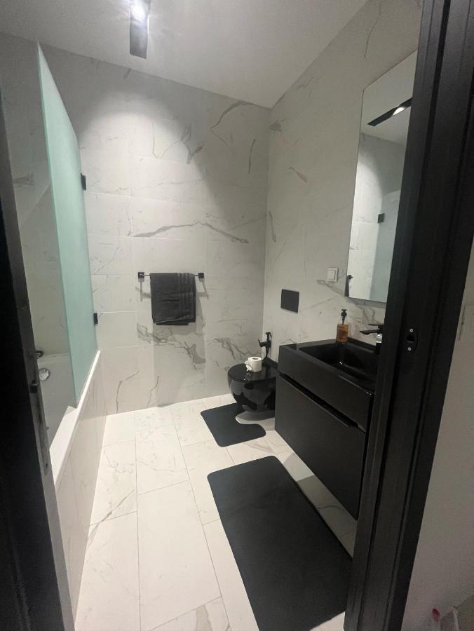 Tunis Residence California Le Kram Eksteriør billede